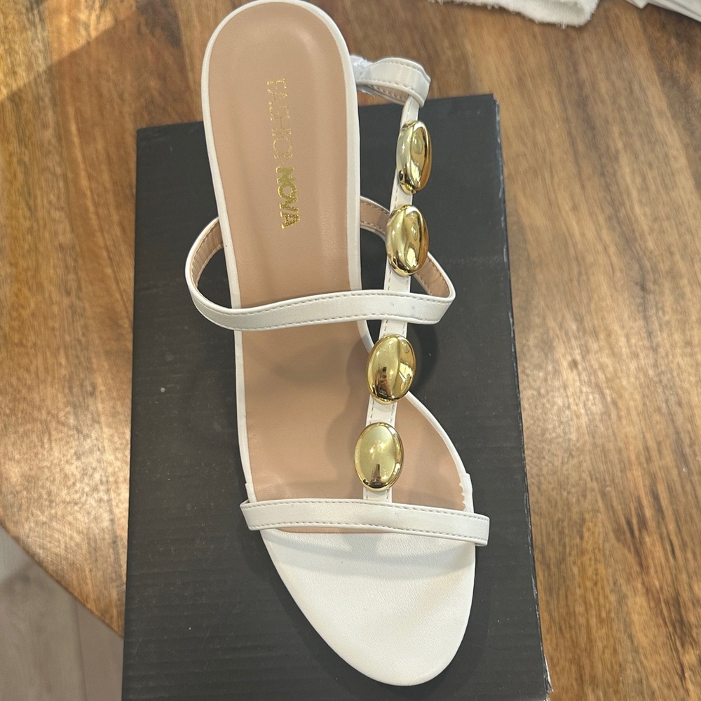 Fashion Nova White Sandals with Gold Accents